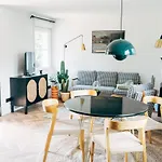 아파트 Wunderschoenes Mit Gaestehaus In Der Mit Fass-sauna *