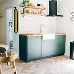 아파트 Wunderschoenes Mit Gaestehaus In Der Mit Fass-sauna 장어하우젠