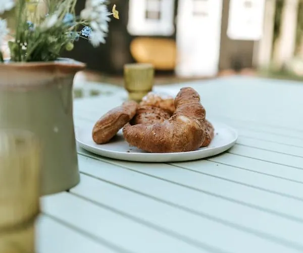 Wunderschoenes Mit Gaestehaus In Der Mit Fass-sauna Appartamento *