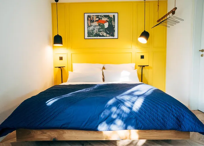 Wunderschoenes Mit Gaestehaus In Der Mit Fass-sauna * Sangerhausen